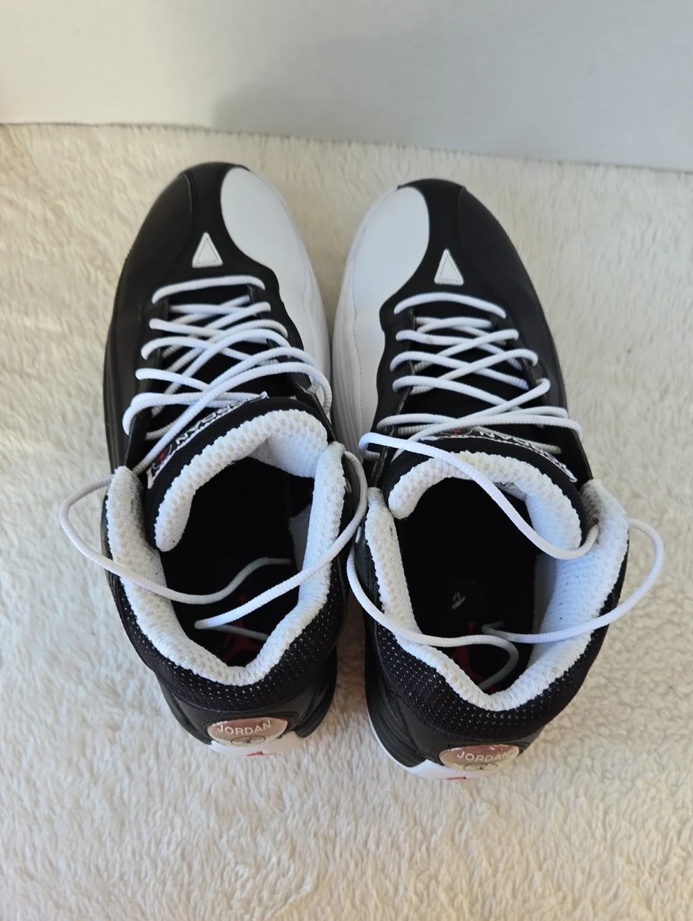 VNFS Nike Air Jordan Jumpman Team 1 Black White Red 644938-002 Size 9.5 OG Box